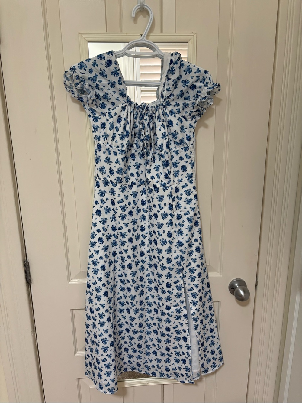Girls Blue Floral Ruffle Sleeve Dress